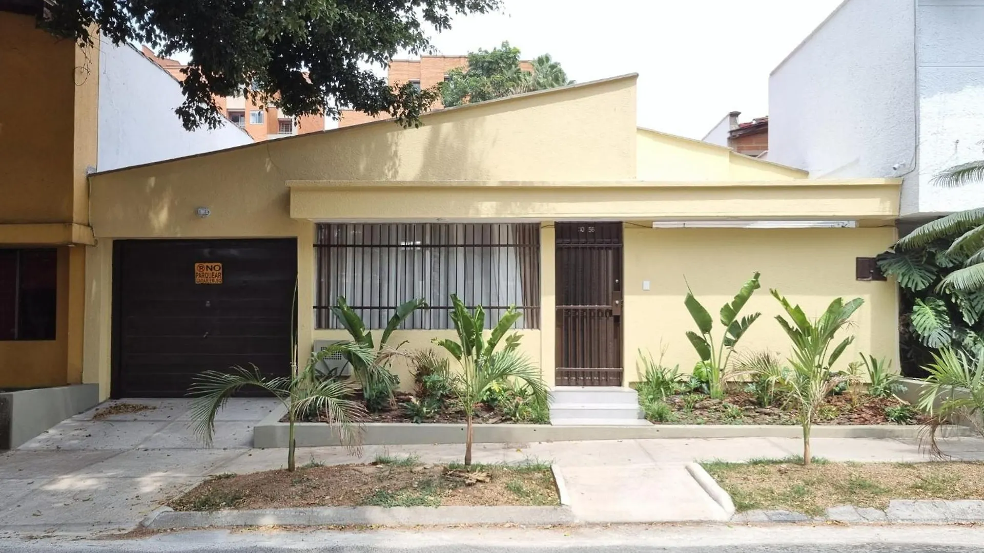 Casa Otrabanda Villa Medellin